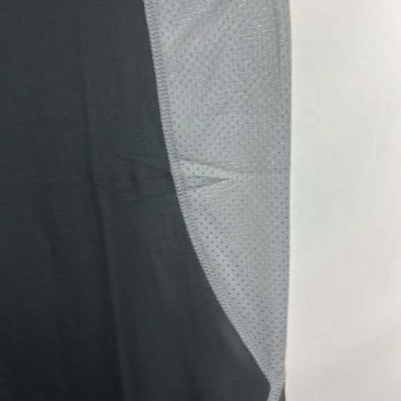 Men's Tank Tops Quick Dry Workout Swim Beach Shirts Sleeveless Large - Picture 8 of 11